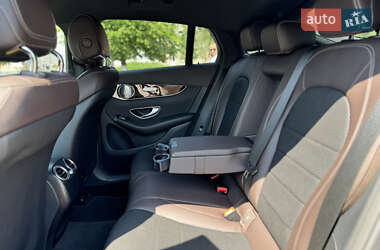 Позашляховик / Кросовер Mercedes-Benz GLC-Class 2017 в  фото 14 Позашляховик / Кросовер Mercedes-Benz GLC-Class 2017 в