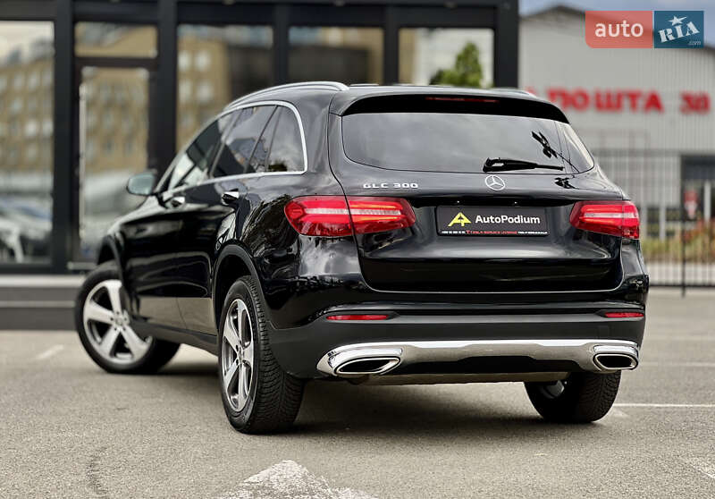 Позашляховик / Кросовер Mercedes-Benz GLC-Class 2018 в Києві