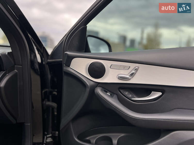 Позашляховик / Кросовер Mercedes-Benz GLC-Class 2018 в Києві