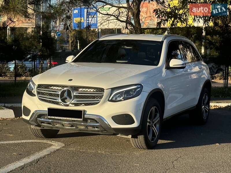 Внедорожник / Кроссовер Mercedes-Benz GLC-Class 2017 в Одессе фото 7 Внедорожник / Кроссовер Mercedes-Benz GLC-Class 2017 в Одессе
