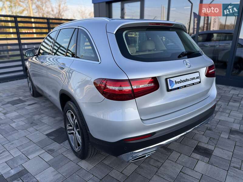 Позашляховик / Кросовер Mercedes-Benz GLC-Class 2016 в Рівному