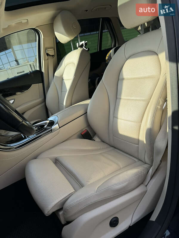 Позашляховик / Кросовер Mercedes-Benz GLC-Class 2016 в Києві фото 6 Позашляховик / Кросовер Mercedes-Benz GLC-Class 2016 в Києві