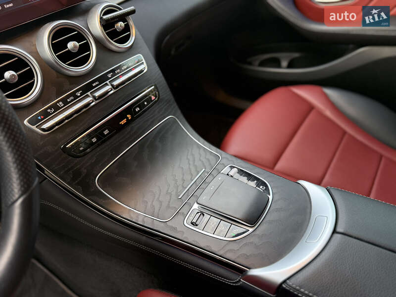 Позашляховик / Кросовер Mercedes-Benz GLC-Class 2020 в Києві