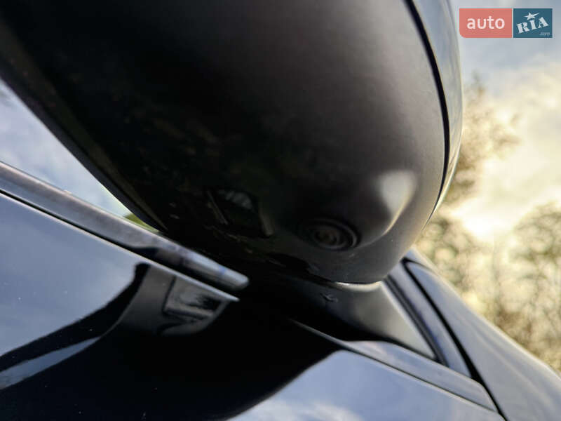 Позашляховик / Кросовер Mercedes-Benz GLC-Class 2020 в Києві