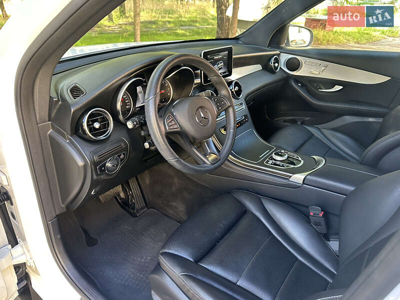 Внедорожник / Кроссовер Mercedes-Benz GLC-Class 2019 в Киеве фото 22 Внедорожник / Кроссовер Mercedes-Benz GLC-Class 2019 в Киеве