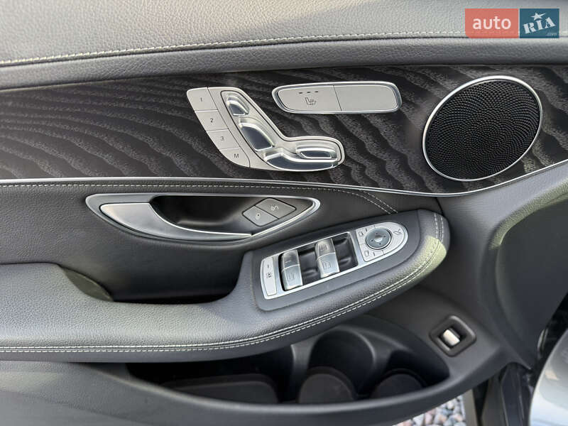 Позашляховик / Кросовер Mercedes-Benz GLC-Class 2017 в Києві фото 27 Позашляховик / Кросовер Mercedes-Benz GLC-Class 2017 в Києві