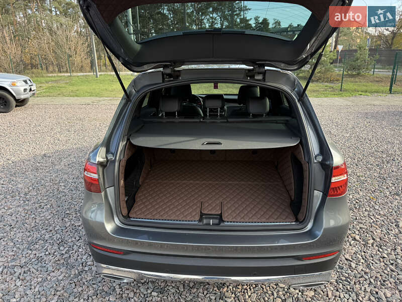 Позашляховик / Кросовер Mercedes-Benz GLC-Class 2017 в Києві фото 39 Позашляховик / Кросовер Mercedes-Benz GLC-Class 2017 в Києві