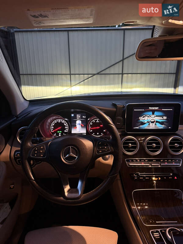 Внедорожник / Кроссовер Mercedes-Benz GLC-Class 2017 в Киеве