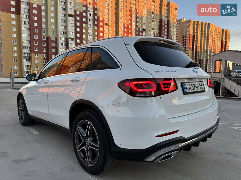 Внедорожник / Кроссовер Mercedes-Benz GLC-Class 2019 в Киеве фото 8 Внедорожник / Кроссовер Mercedes-Benz GLC-Class 2019 в Киеве