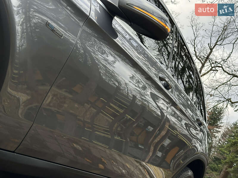 Внедорожник / Кроссовер Mercedes-Benz GLC-Class 2018 в Дрогобыче фото 17 Внедорожник / Кроссовер Mercedes-Benz GLC-Class 2018 в Дрогобыче