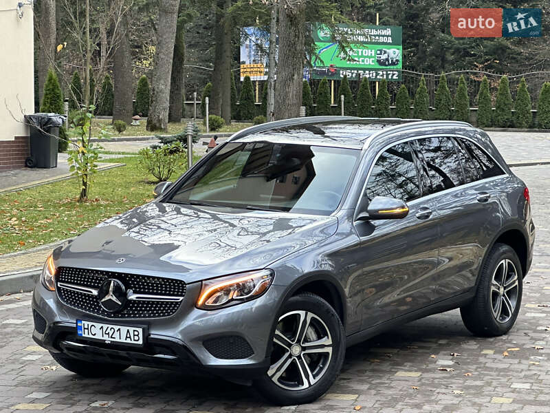 Внедорожник / Кроссовер Mercedes-Benz GLC-Class 2018 в Дрогобыче фото 27 Внедорожник / Кроссовер Mercedes-Benz GLC-Class 2018 в Дрогобыче