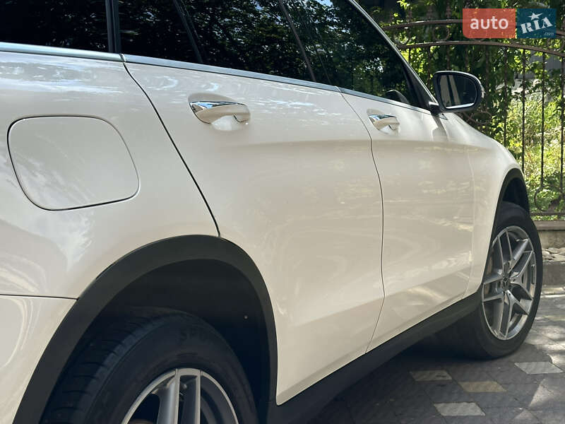 Позашляховик / Кросовер Mercedes-Benz GLC-Class 2018 в Дрогобичі фото 70 Позашляховик / Кросовер Mercedes-Benz GLC-Class 2018 в Дрогобичі