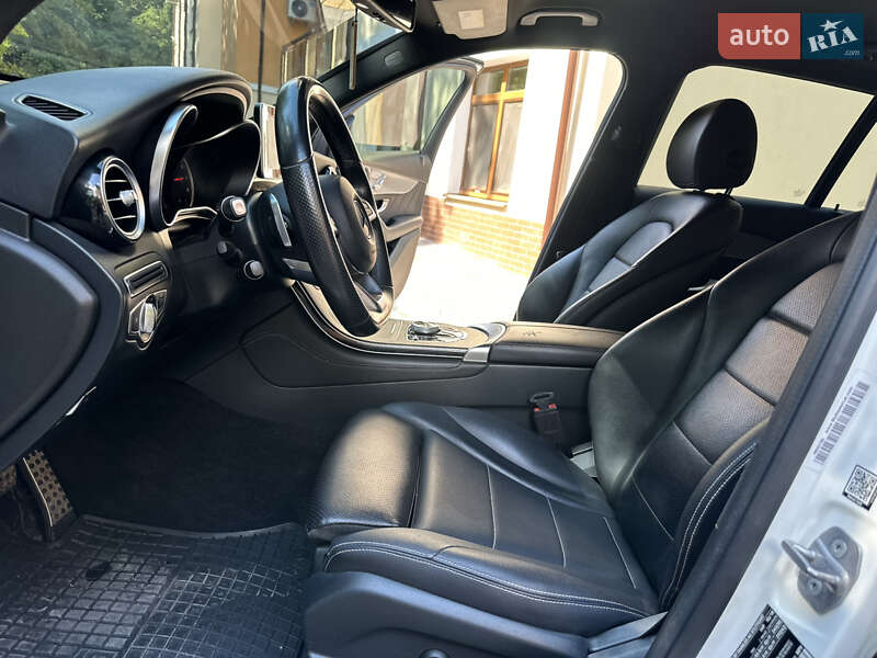 Позашляховик / Кросовер Mercedes-Benz GLC-Class 2018 в Дрогобичі фото 82 Позашляховик / Кросовер Mercedes-Benz GLC-Class 2018 в Дрогобичі