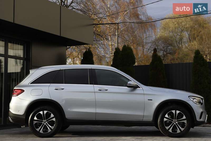 Внедорожник / Кроссовер Mercedes-Benz GLC-Class 2022 в Дрогобыче