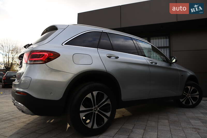 Внедорожник / Кроссовер Mercedes-Benz GLC-Class 2022 в Дрогобыче