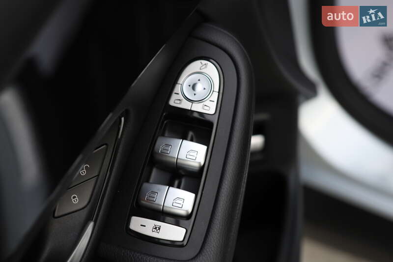 Внедорожник / Кроссовер Mercedes-Benz GLC-Class 2022 в Дрогобыче