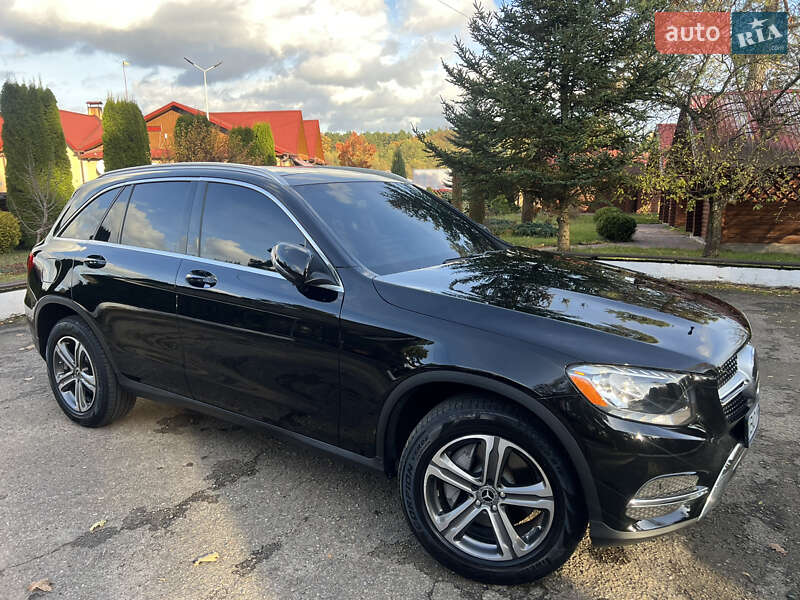 Внедорожник / Кроссовер Mercedes-Benz GLC-Class 2017 в Львове