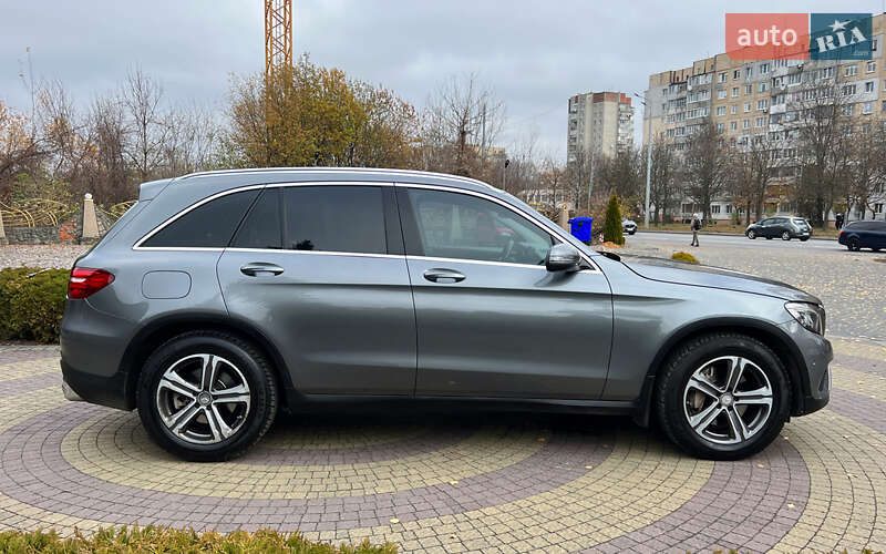 Позашляховик / Кросовер Mercedes-Benz GLC-Class 2015 в Львові фото 8 Позашляховик / Кросовер Mercedes-Benz GLC-Class 2015 в Львові