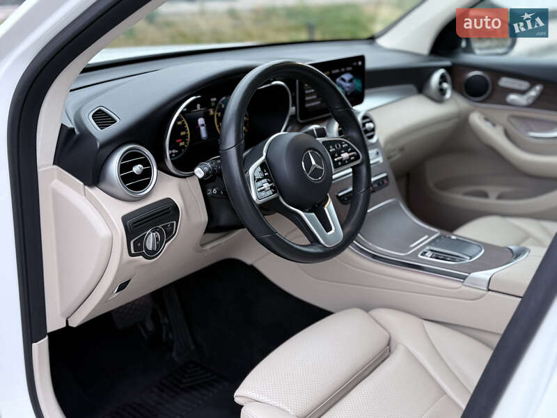 Внедорожник / Кроссовер Mercedes-Benz GLC-Class 2021 в Киеве