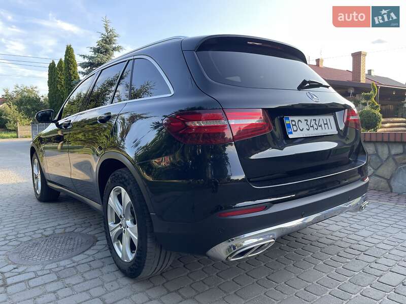 Позашляховик / Кросовер Mercedes-Benz GLC-Class 2016 в Львові