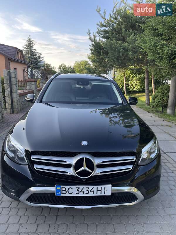 Позашляховик / Кросовер Mercedes-Benz GLC-Class 2016 в Львові