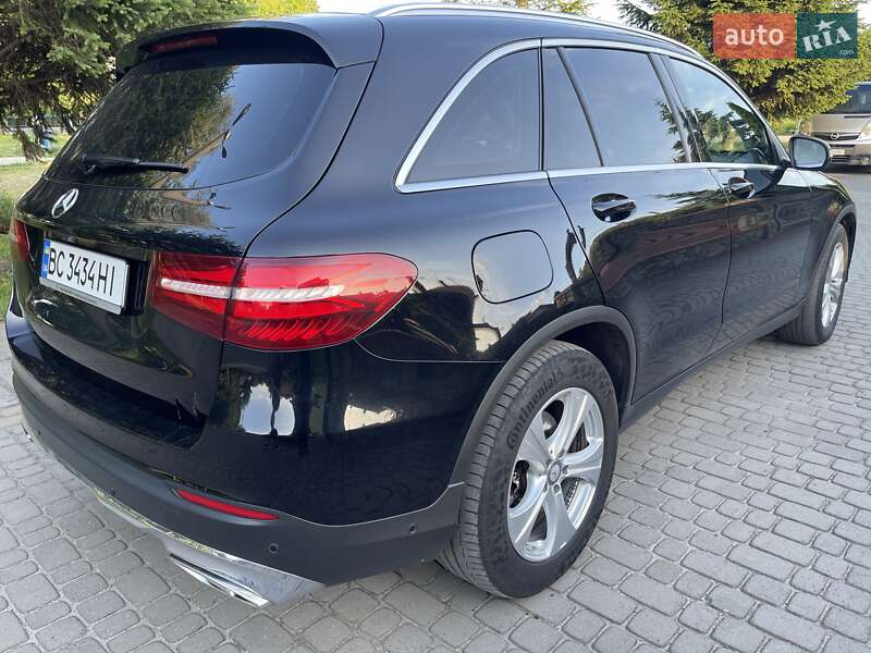 Позашляховик / Кросовер Mercedes-Benz GLC-Class 2016 в Львові