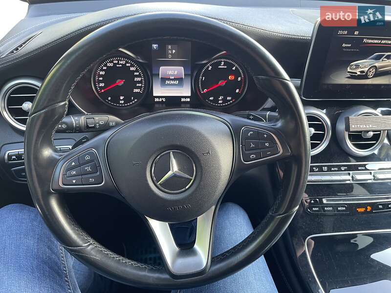 Позашляховик / Кросовер Mercedes-Benz GLC-Class 2016 в Львові