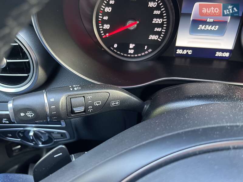 Позашляховик / Кросовер Mercedes-Benz GLC-Class 2016 в Львові