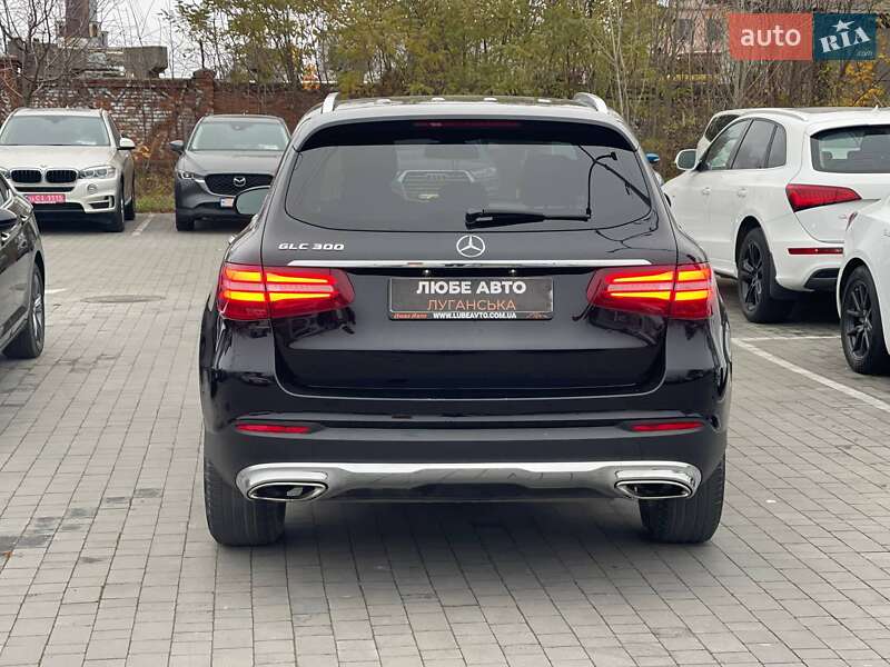 Внедорожник / Кроссовер Mercedes-Benz GLC-Class 2018 в Львове фото 6 Внедорожник / Кроссовер Mercedes-Benz GLC-Class 2018 в Львове