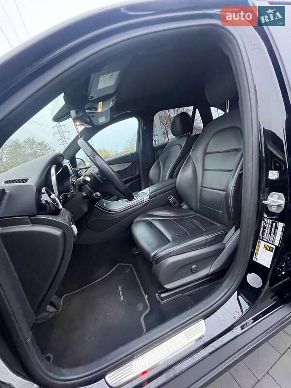 Внедорожник / Кроссовер Mercedes-Benz GLC-Class 2018 в Львове фото 12 Внедорожник / Кроссовер Mercedes-Benz GLC-Class 2018 в Львове