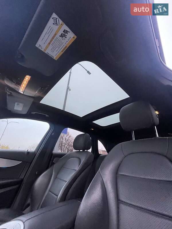 Внедорожник / Кроссовер Mercedes-Benz GLC-Class 2018 в Львове фото 24 Внедорожник / Кроссовер Mercedes-Benz GLC-Class 2018 в Львове