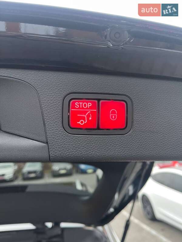 Внедорожник / Кроссовер Mercedes-Benz GLC-Class 2018 в Львове фото 35 Внедорожник / Кроссовер Mercedes-Benz GLC-Class 2018 в Львове