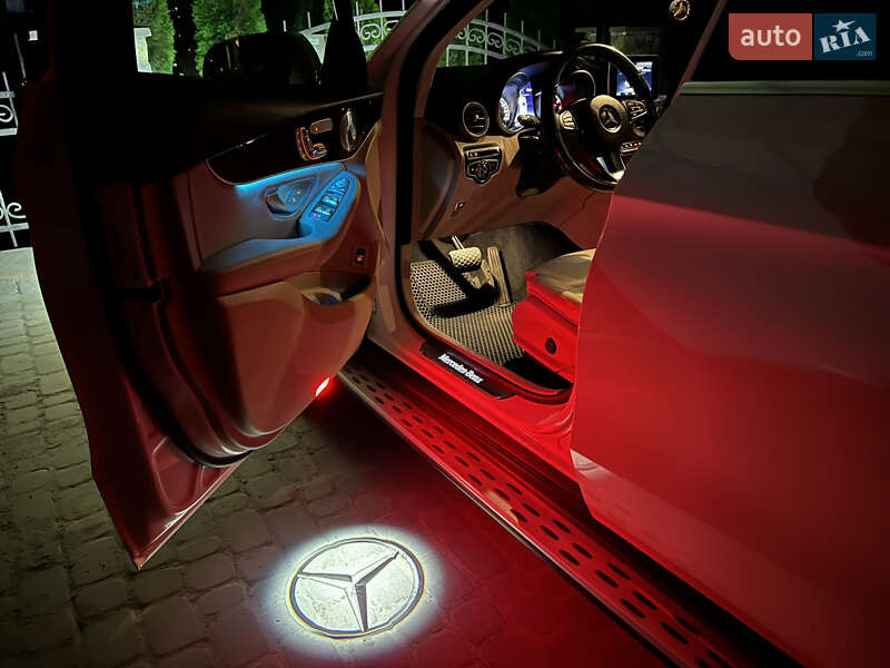 Позашляховик / Кросовер Mercedes-Benz GLC-Class 2019 в Рівному