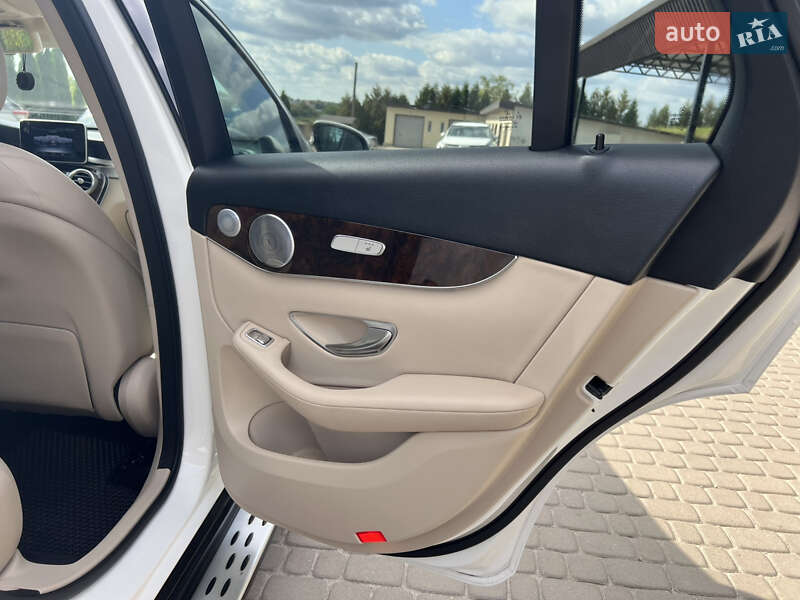 Позашляховик / Кросовер Mercedes-Benz GLC-Class 2019 в Рівному