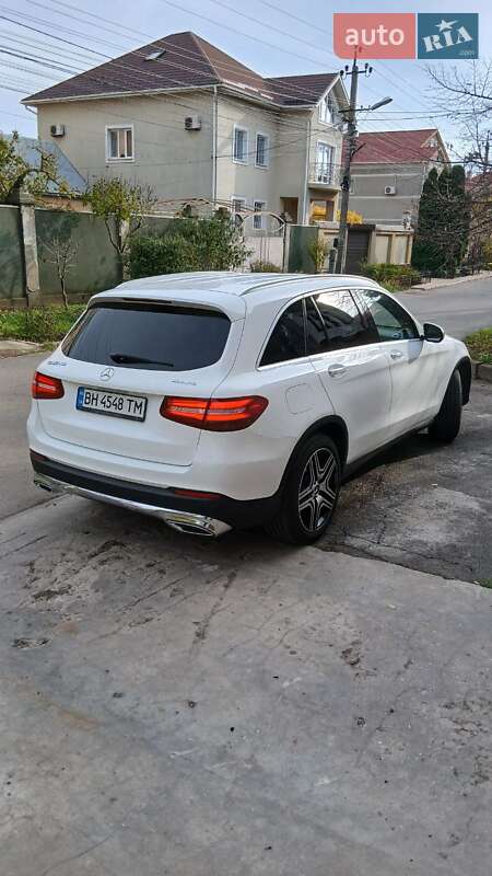 Mercedes-Benz GLC-Class 2015 Mercedes-Benz GLC-Class 2015