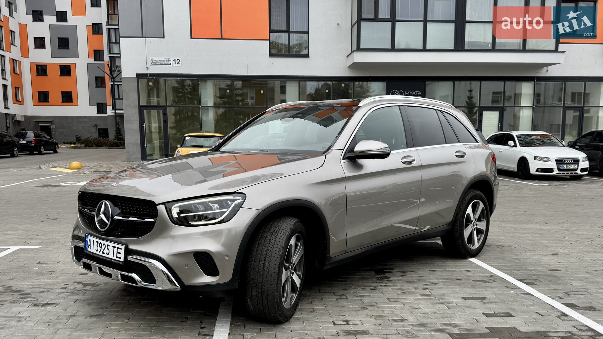 2019 Mercedes-Benz GLC - мініатюра 15