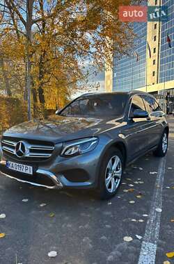 Внедорожник / Кроссовер Mercedes-Benz GLC-Class 2017 в Киеве