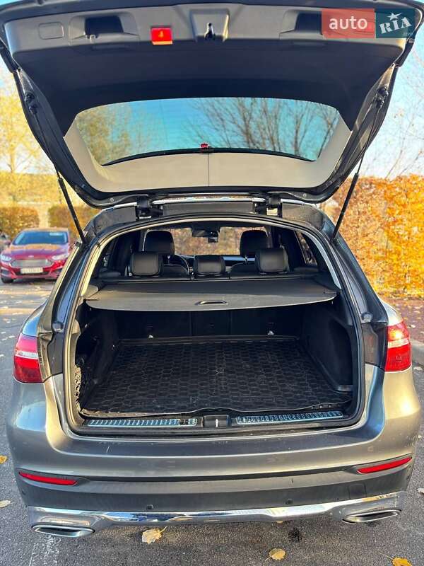 Внедорожник / Кроссовер Mercedes-Benz GLC-Class 2017 в Киеве