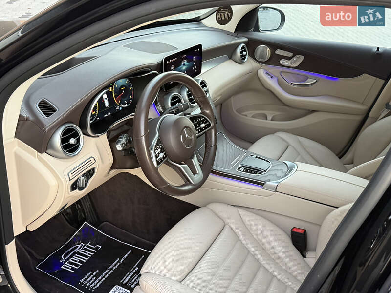 Позашляховик / Кросовер Mercedes-Benz GLC-Class 2021 в Чернівцях