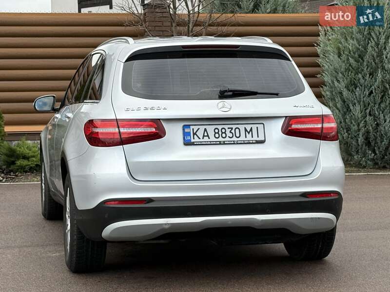 Позашляховик / Кросовер Mercedes-Benz GLC-Class 2016 в Києві