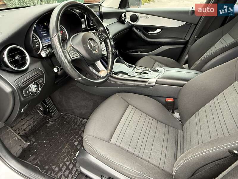 Позашляховик / Кросовер Mercedes-Benz GLC-Class 2016 в Києві