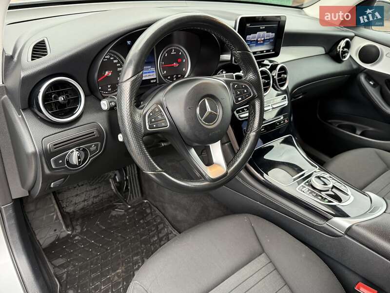 Позашляховик / Кросовер Mercedes-Benz GLC-Class 2016 в Києві