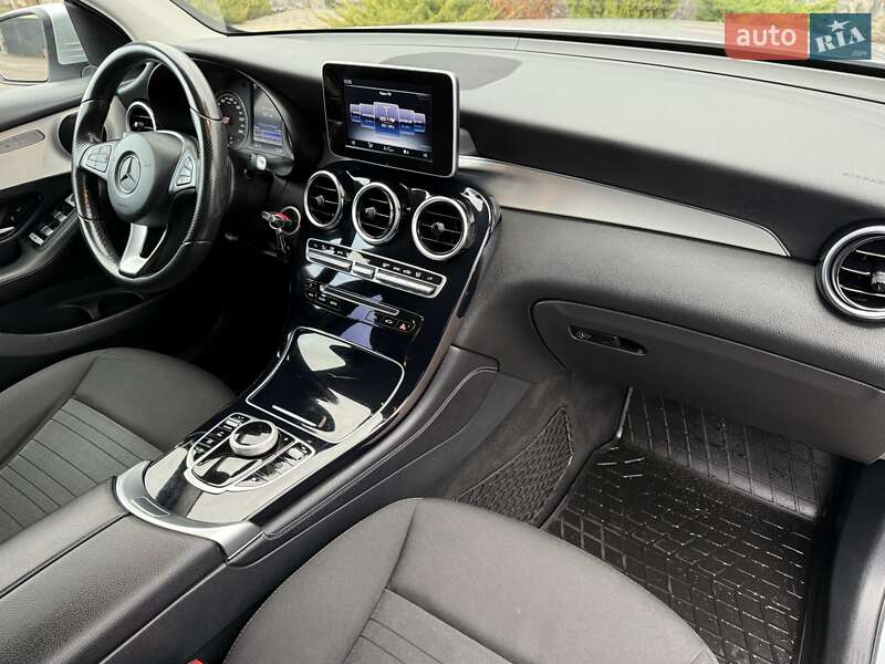 Позашляховик / Кросовер Mercedes-Benz GLC-Class 2016 в Києві