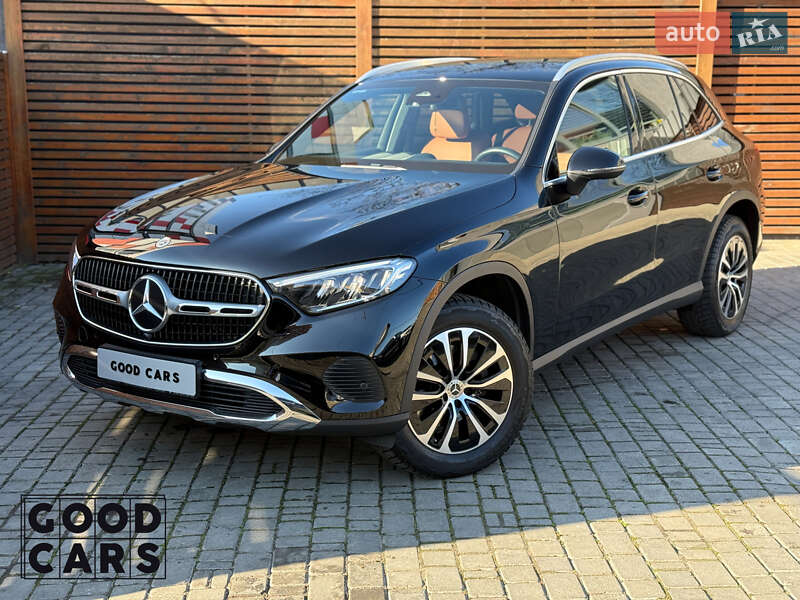 Mercedes-Benz GLC-Class 2023