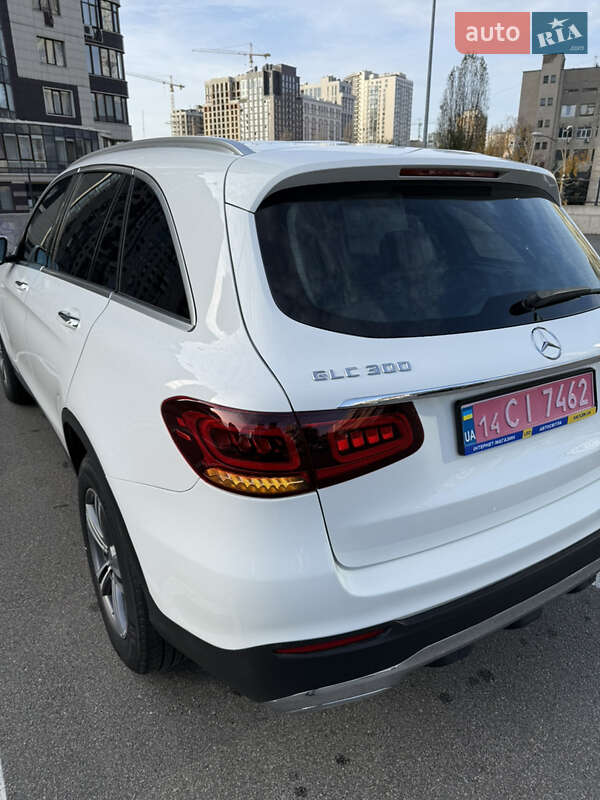 Позашляховик / Кросовер Mercedes-Benz GLC-Class 2020 в Києві фото 12 Позашляховик / Кросовер Mercedes-Benz GLC-Class 2020 в Києві