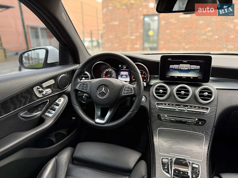 Внедорожник / Кроссовер Mercedes-Benz GLC-Class 2017 в Киеве