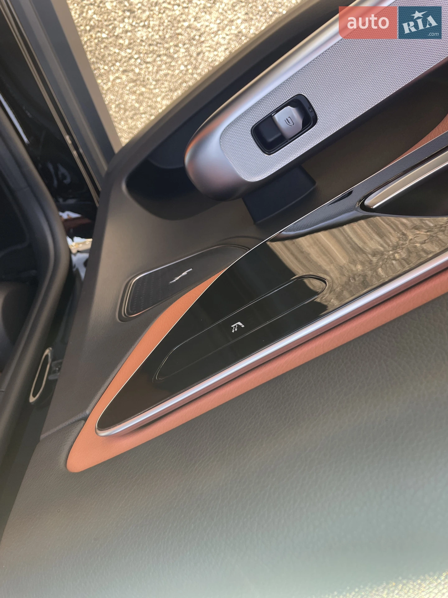 2023 Mercedes-Benz GLC - мініатюра 33