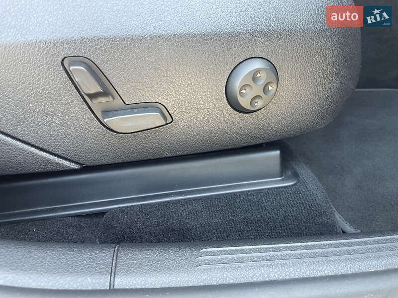 Позашляховик / Кросовер Mercedes-Benz GLC-Class 2023 в Києві фото 45 Позашляховик / Кросовер Mercedes-Benz GLC-Class 2023 в Києві