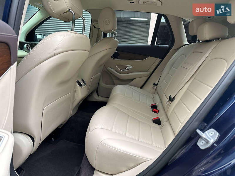 Позашляховик / Кросовер Mercedes-Benz GLC-Class 2021 в Києві