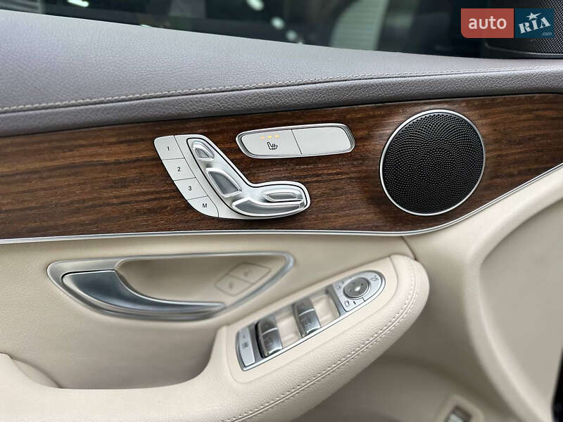 Позашляховик / Кросовер Mercedes-Benz GLC-Class 2021 в Києві